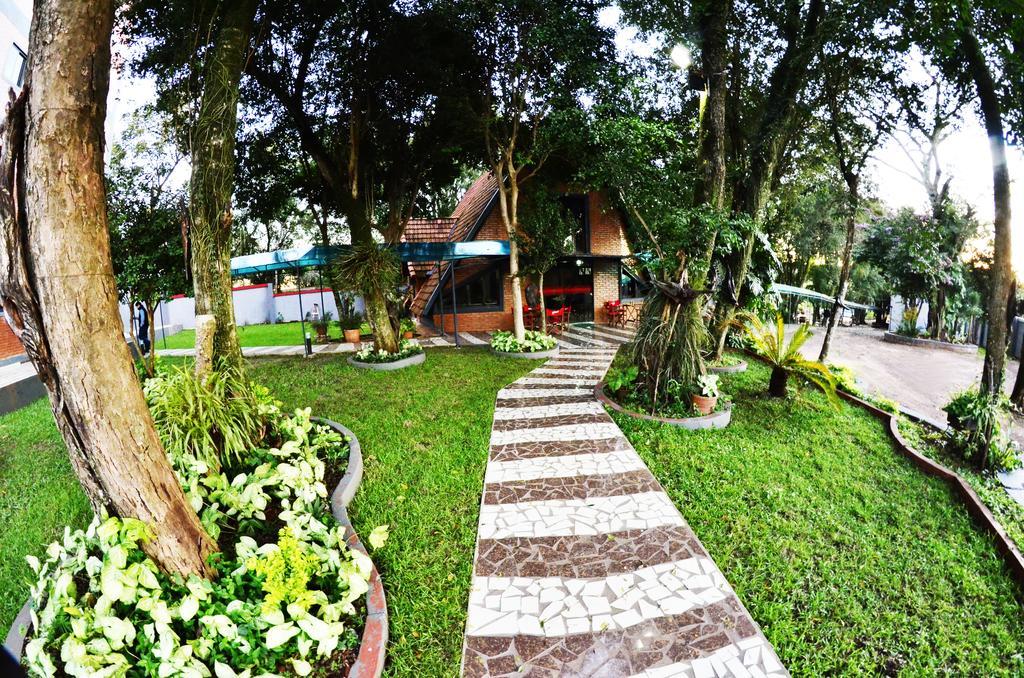 Del Sur Hotel-Museo Encarnacion Exterior photo